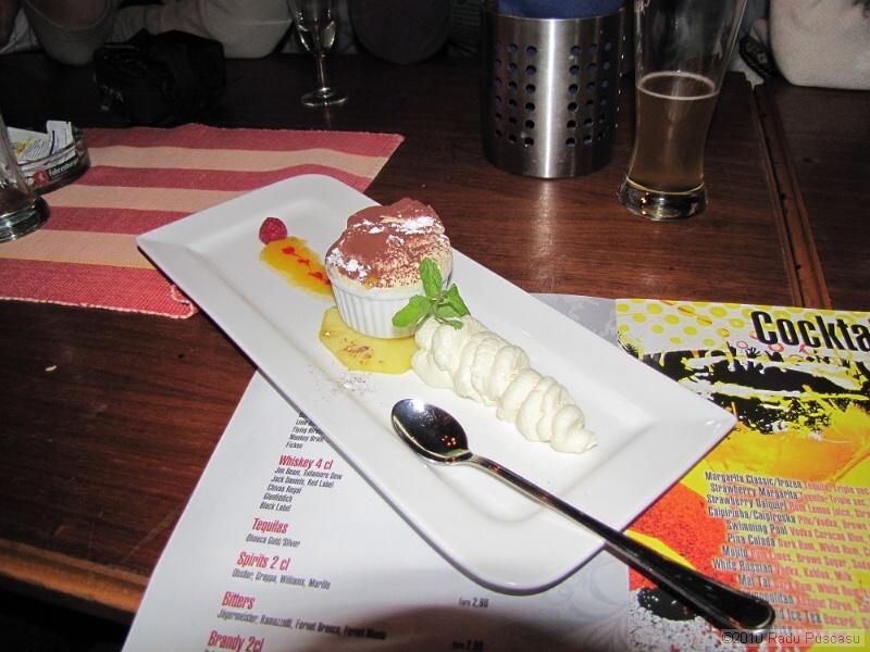 2010-01-22 20-43-28rp_0916.jpg